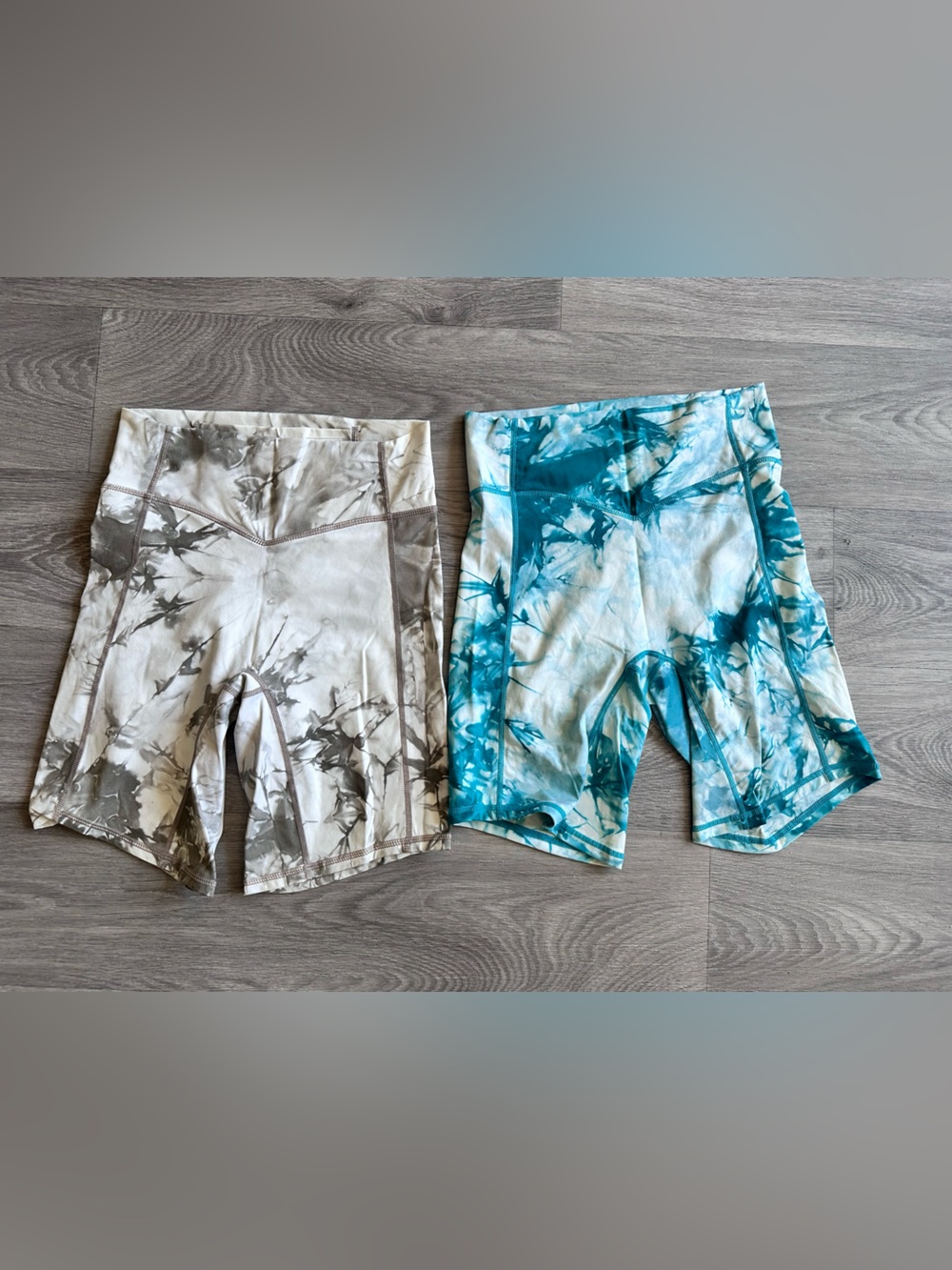 Balance Athletica Tie-Dye Biker Shorts - Teal and Gray